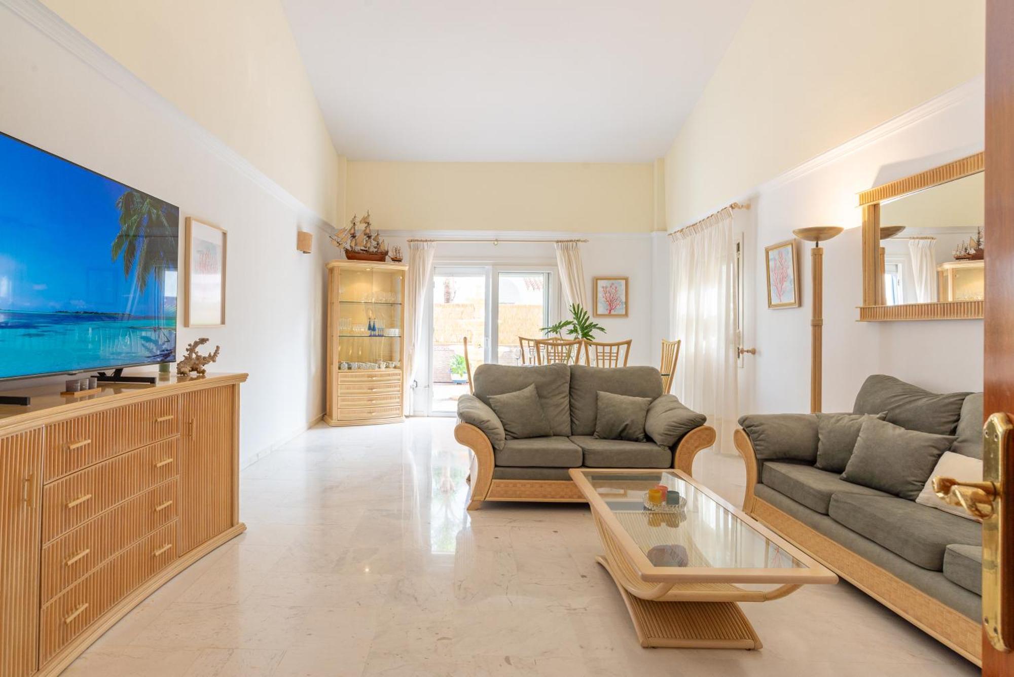 Villa Valentina - Renovated On Los Alamos Beach 토레몰리노스 외부 사진