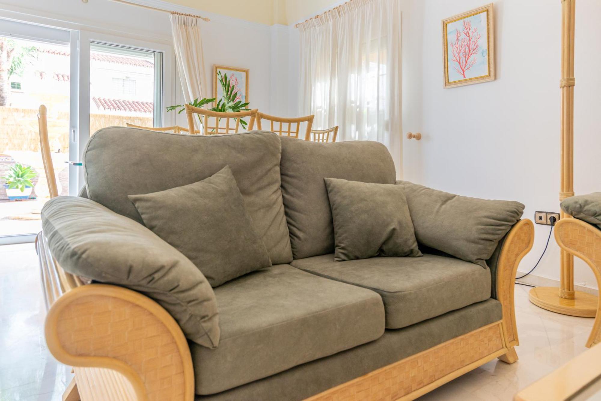 Villa Valentina - Renovated On Los Alamos Beach 토레몰리노스 외부 사진