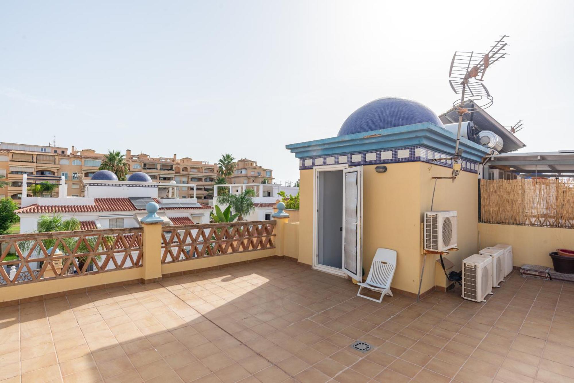 Villa Valentina - Renovated On Los Alamos Beach 토레몰리노스 외부 사진