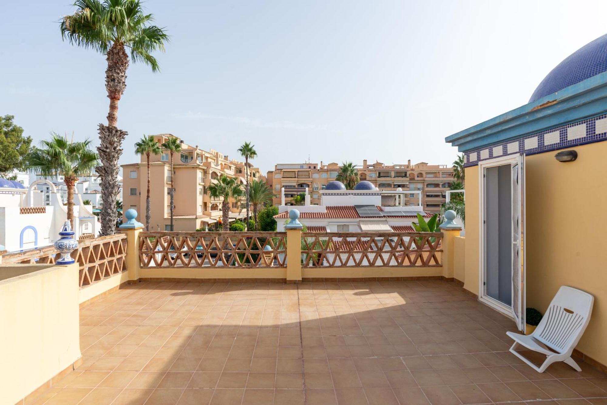 Villa Valentina - Renovated On Los Alamos Beach 토레몰리노스 외부 사진