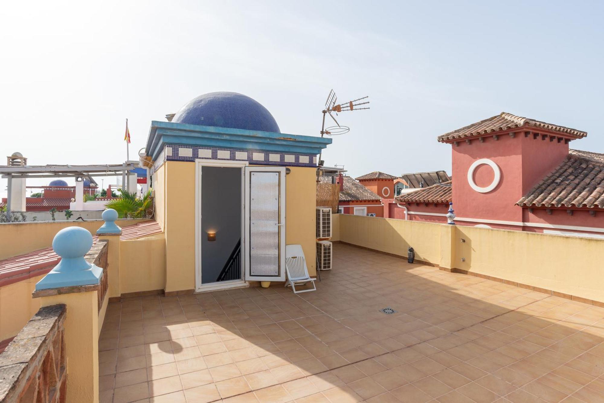 Villa Valentina - Renovated On Los Alamos Beach 토레몰리노스 외부 사진